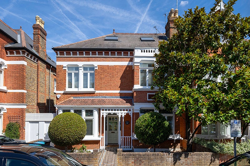 House Lebanon Park in Greater London