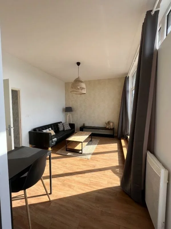 Flat Rue Alain Colas in Melesse