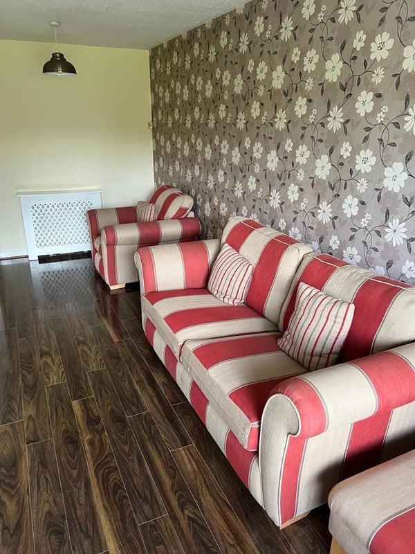 Room Ayr Street in Glasgow