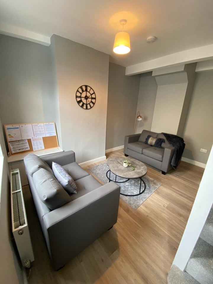 Room Napier Street in Barrow-in-Furness