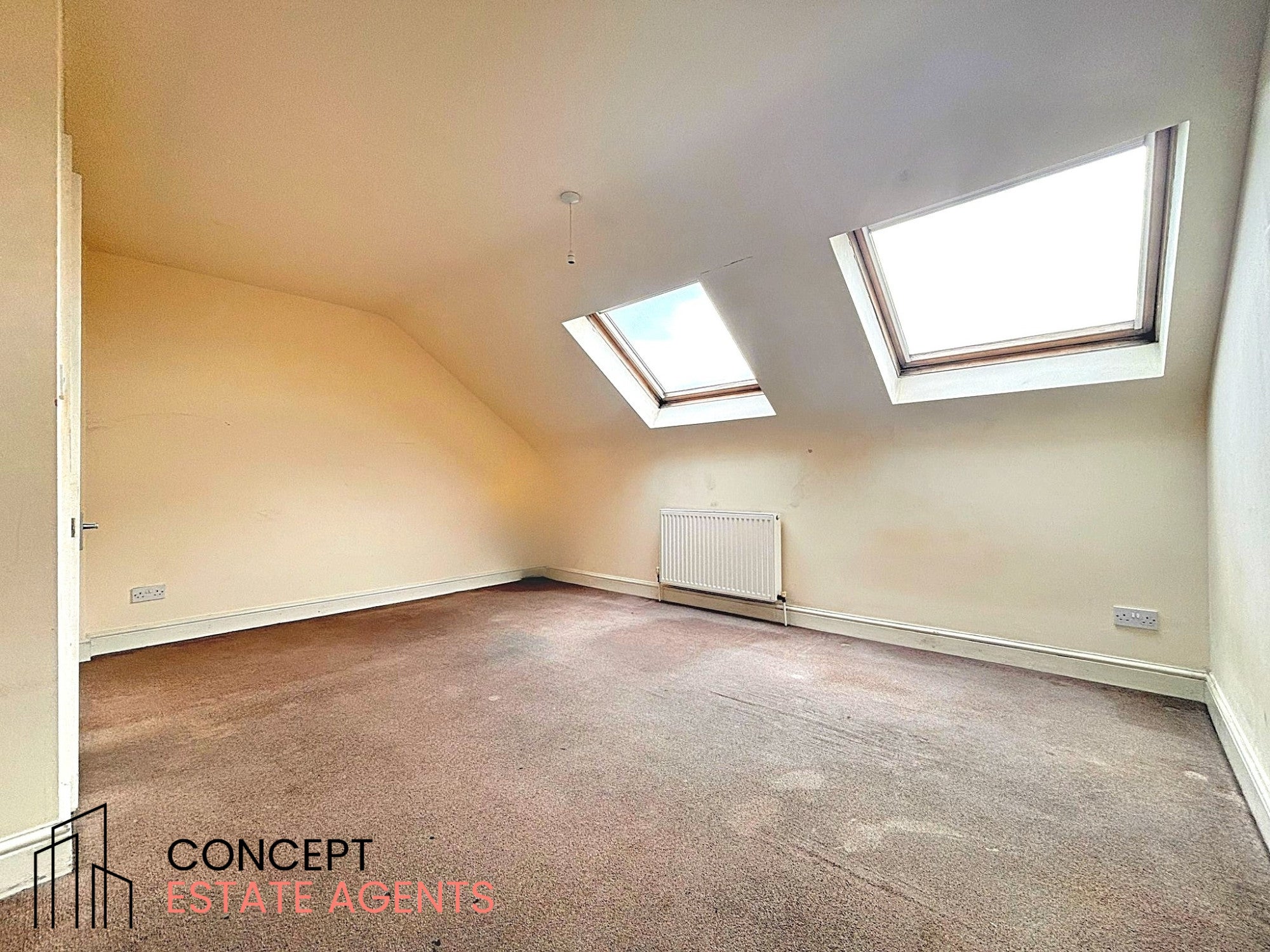 Flat Glenburnie Road in Greater London