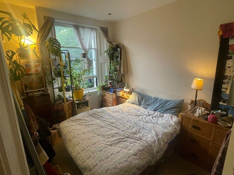Room Clissold Road in Greater London