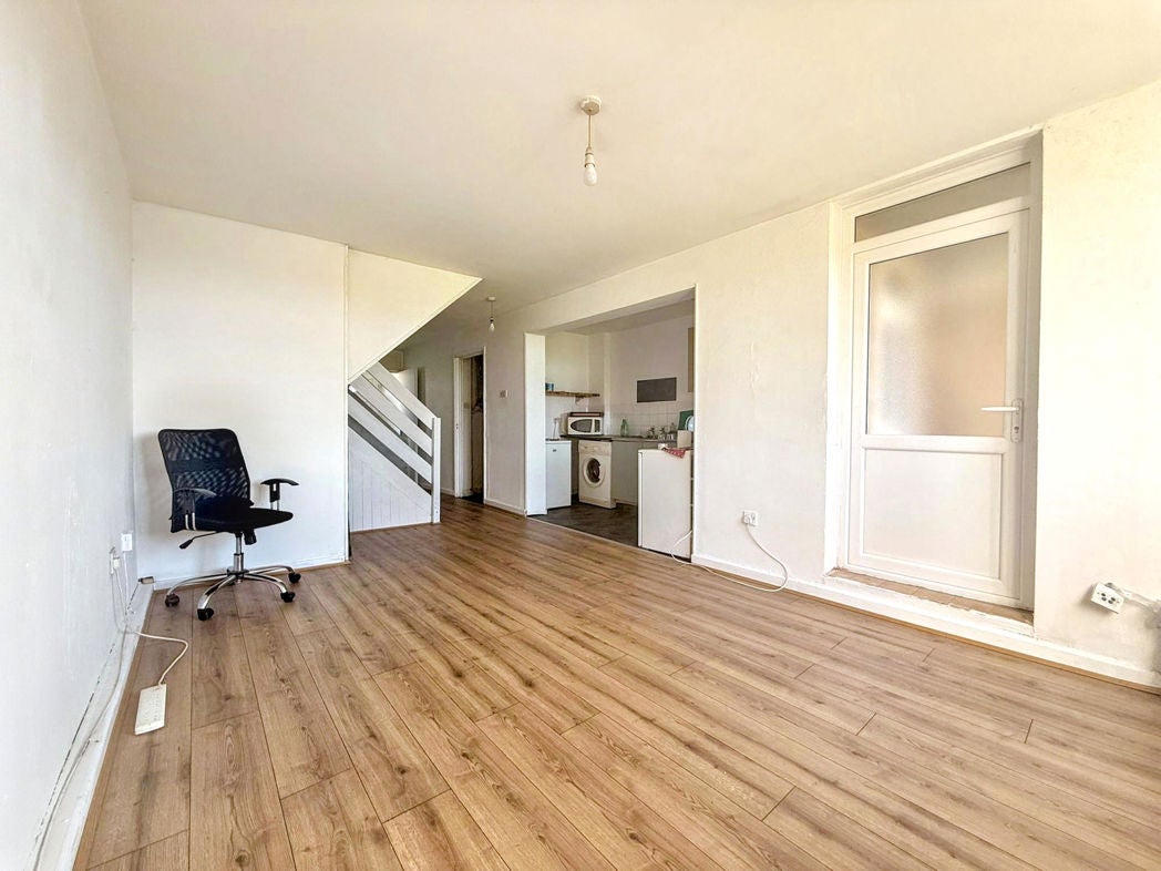 Flat Foxley in Sunderland