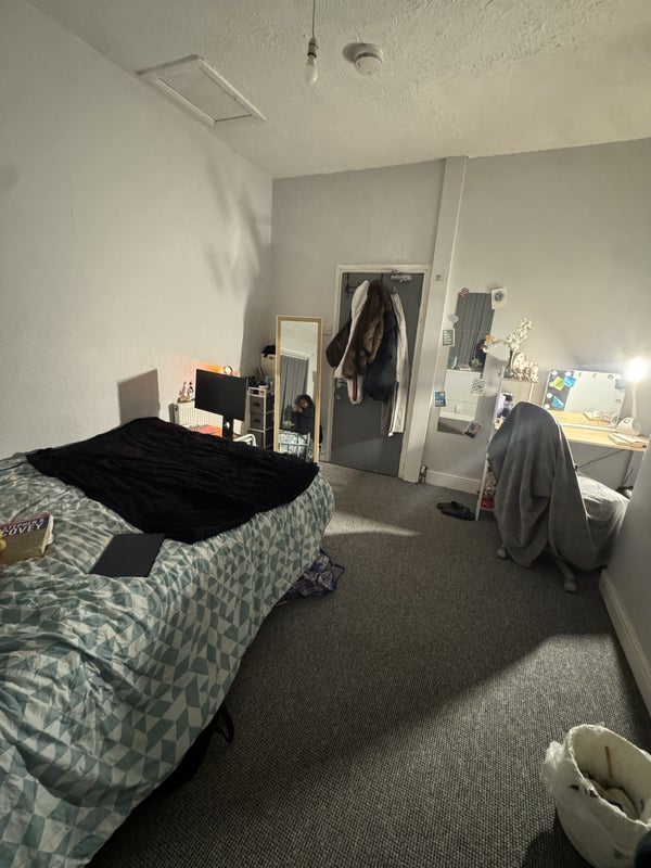 Room Hart Street in Nottingham
