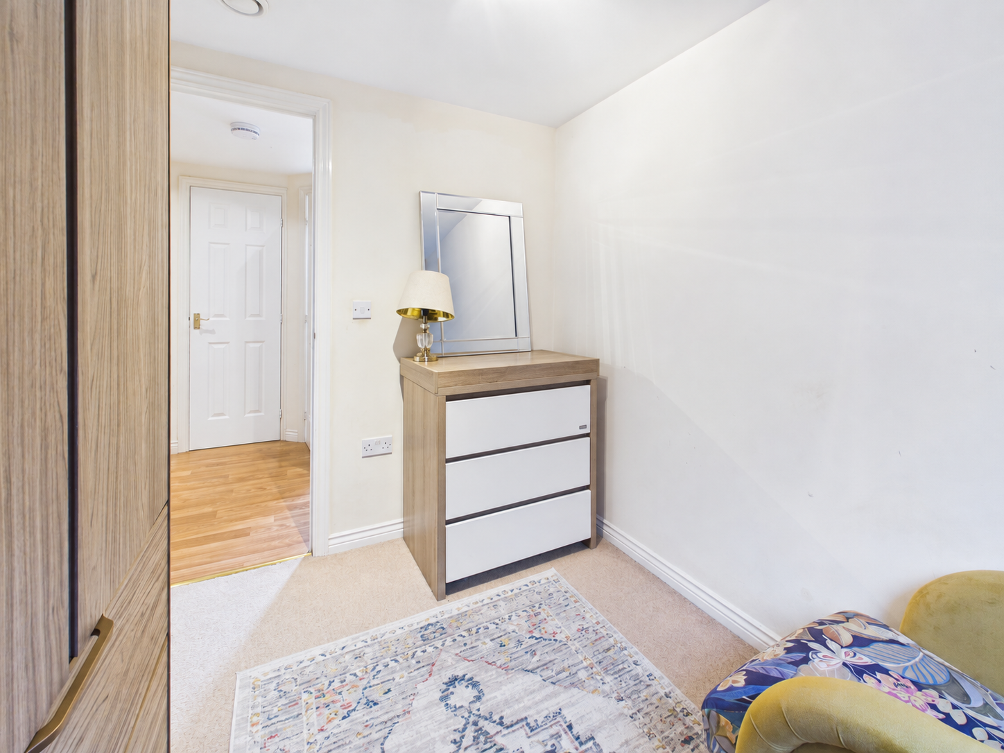 Flat Sotherby Drive in Cheltenham