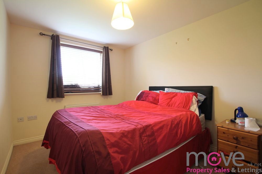 Flat Sotherby Drive in Cheltenham