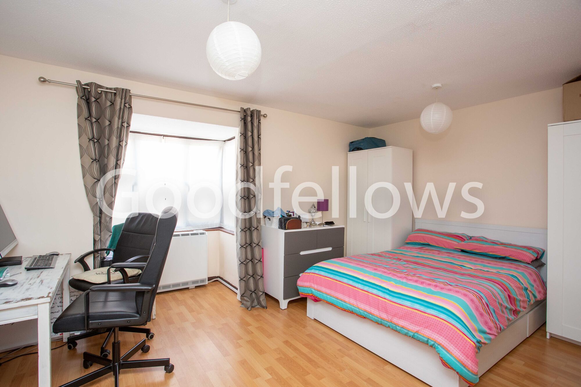 Flat GB 17 in Chatham