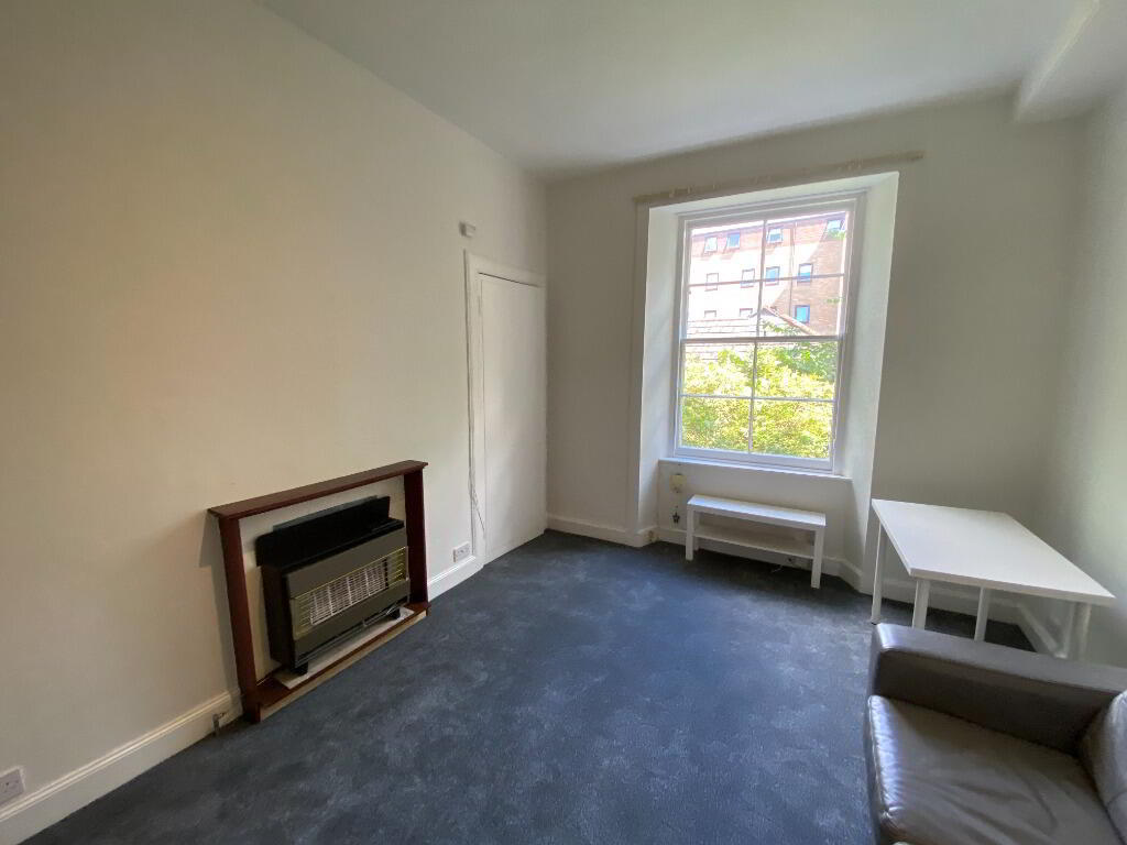 Flat New Mart Road in City of Edinburgh