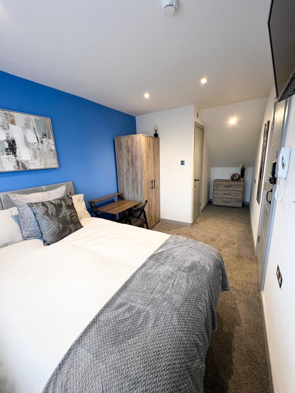 Room Waterloo Road in Gillingham