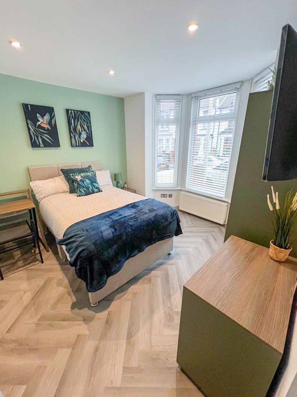 Room Waterloo Road in Gillingham