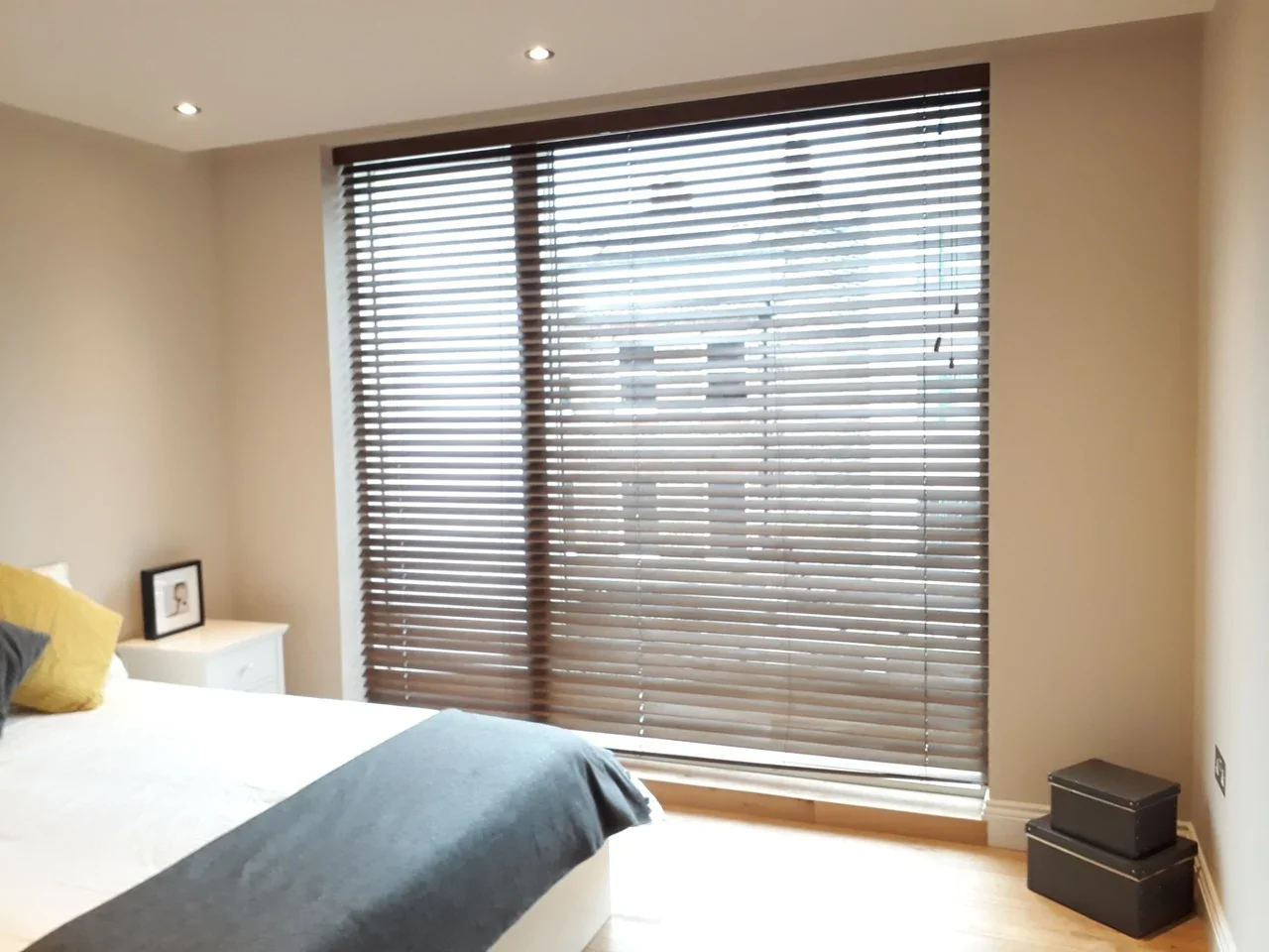 Flat Ferdinand Street in Greater London