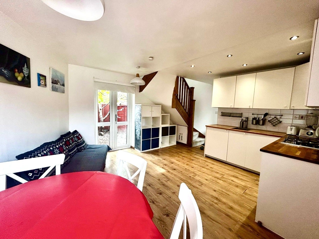 House Remington Road in Greater London
