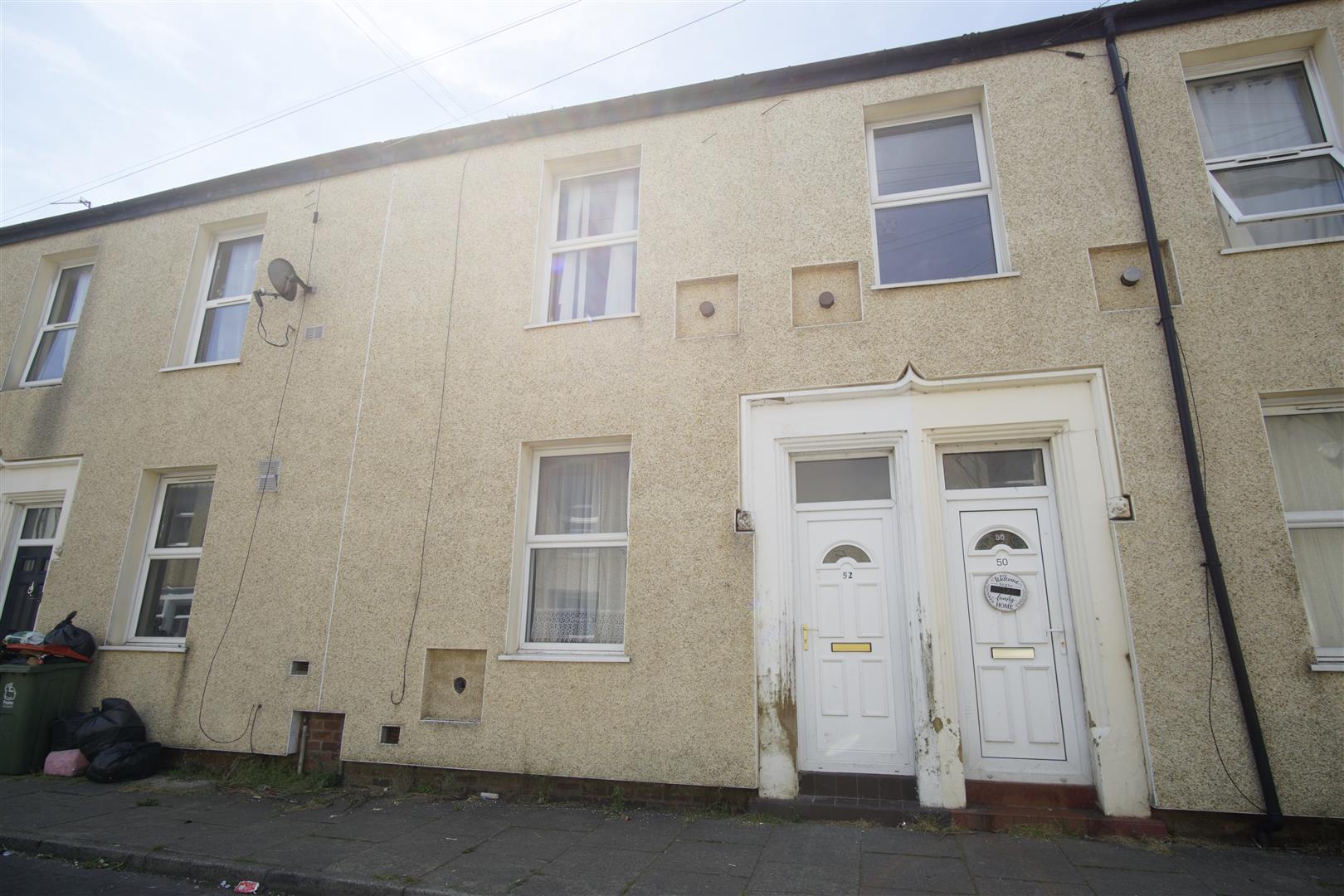 House Chatsworth Street in Preston