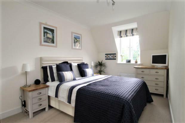 Flat The Cedars in Guildford