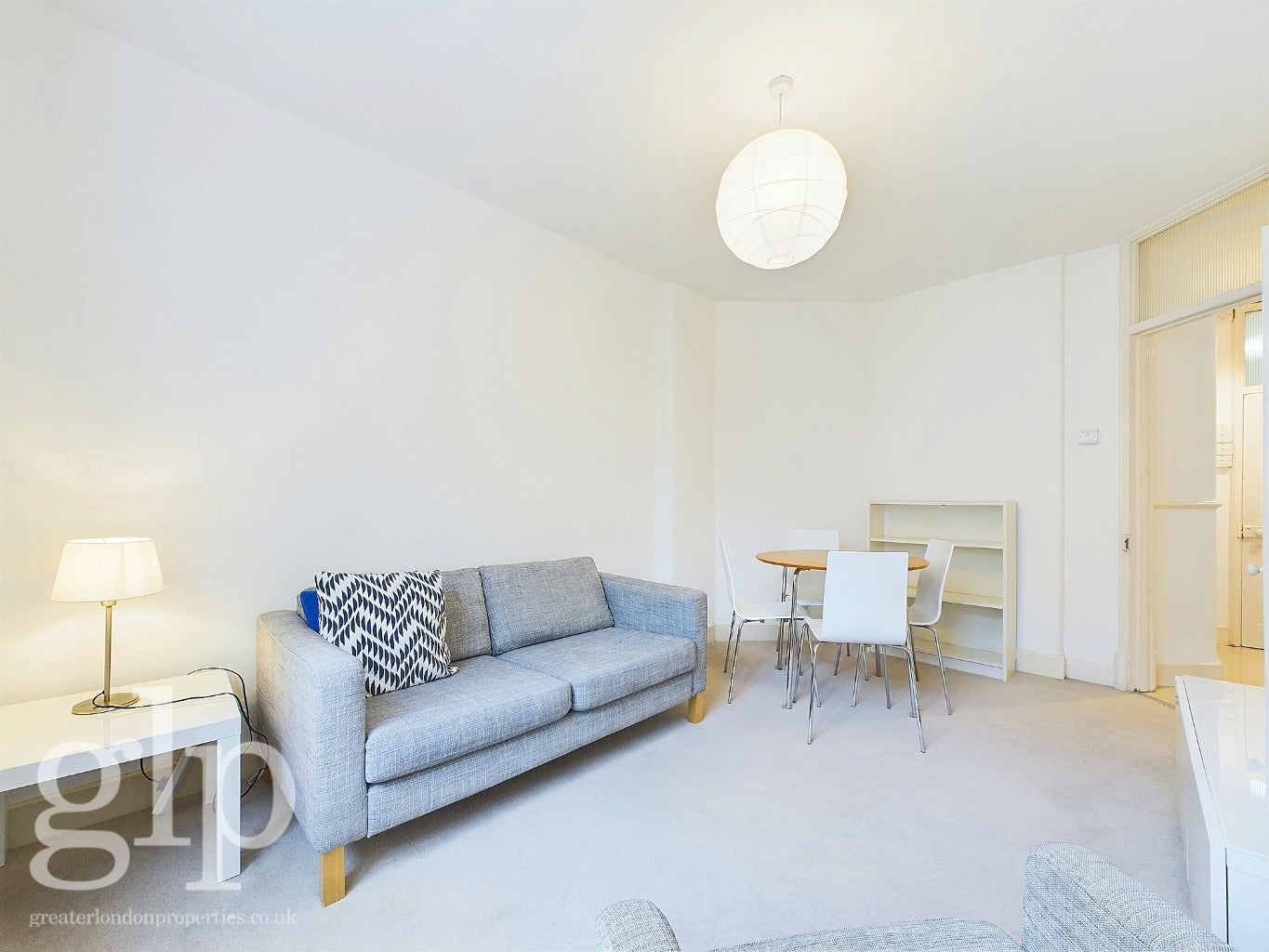 Flat Hastings Street in Greater London