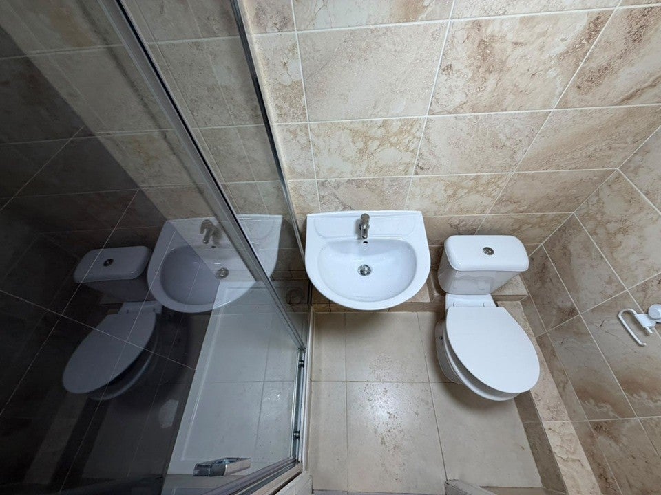 Flat Darenth Road in Greater London
