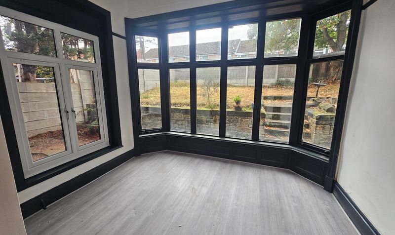 Flat Howbeck Drive in Oxton