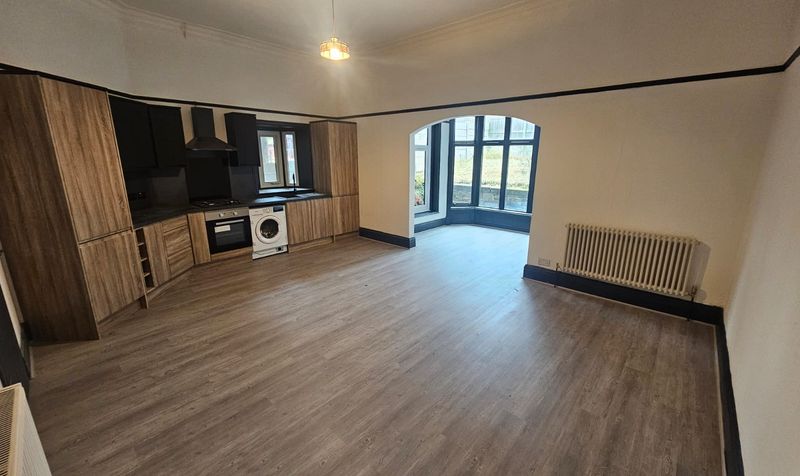 Flat Howbeck Drive in Oxton