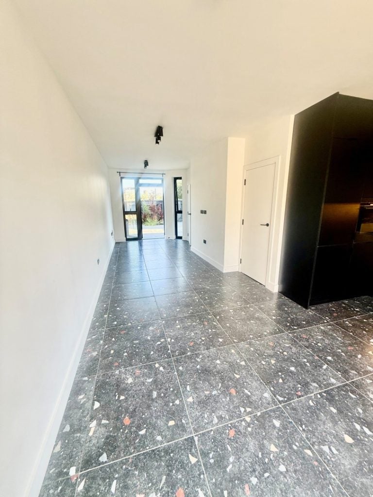 House Tamarind Mews in Greater London