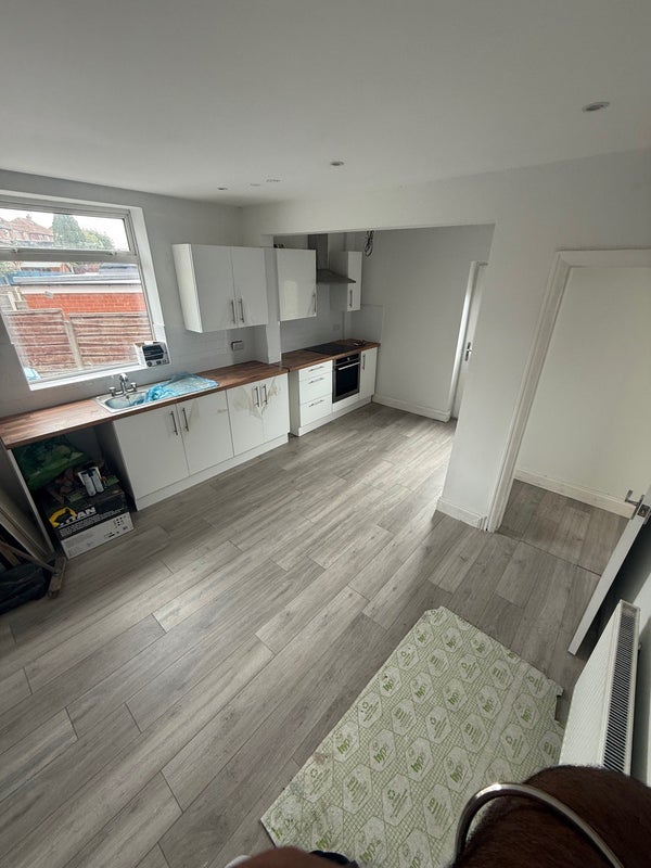 Room Queen Street in Middleton