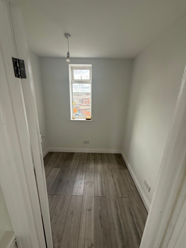 Room Queen Street in Middleton