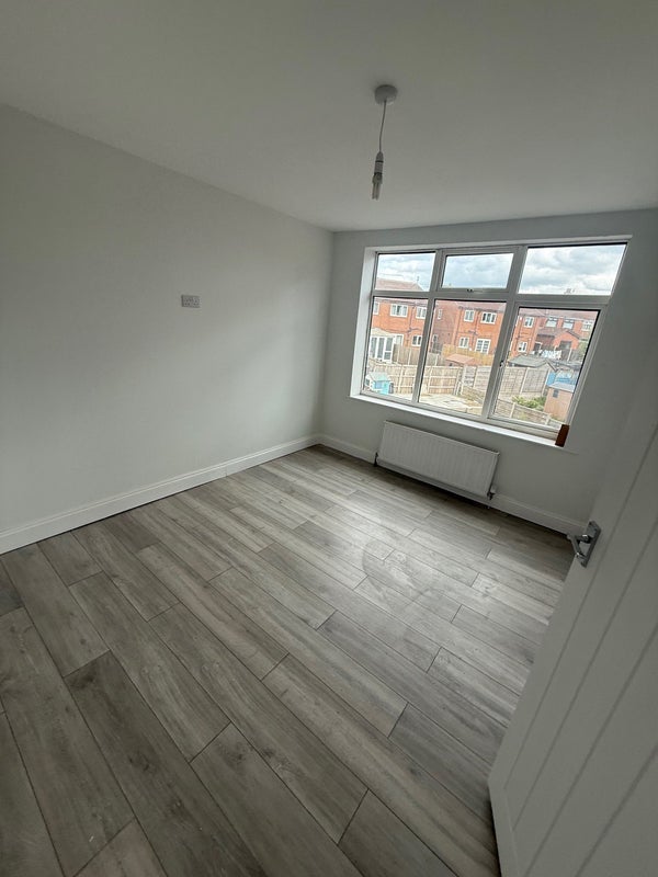 Room Queen Street in Middleton