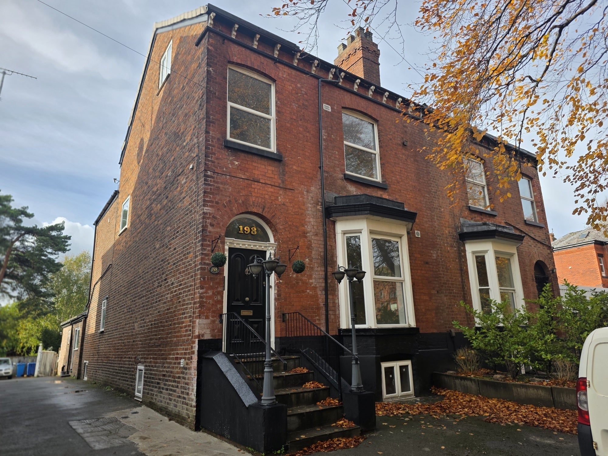 Flat Buxton Road in Hazel Grove