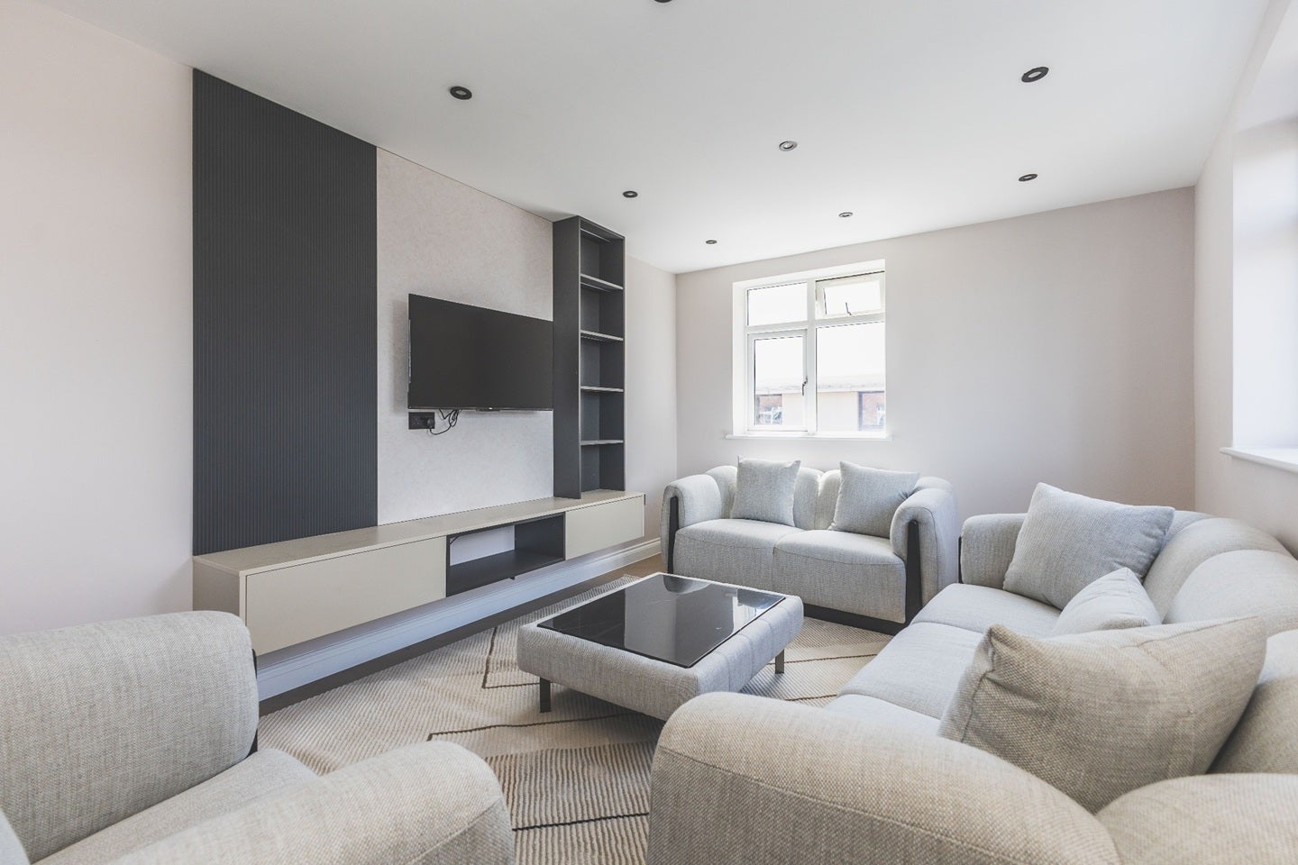 Flat Nelson Street in Greater London