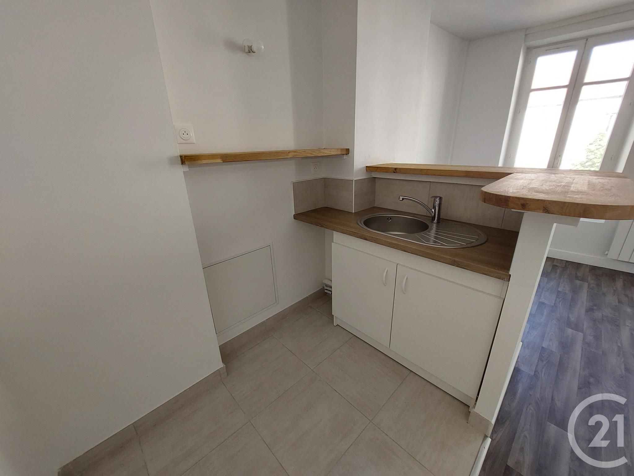 Flat Rue du Faubourg Saint-Nicolas in Meaux