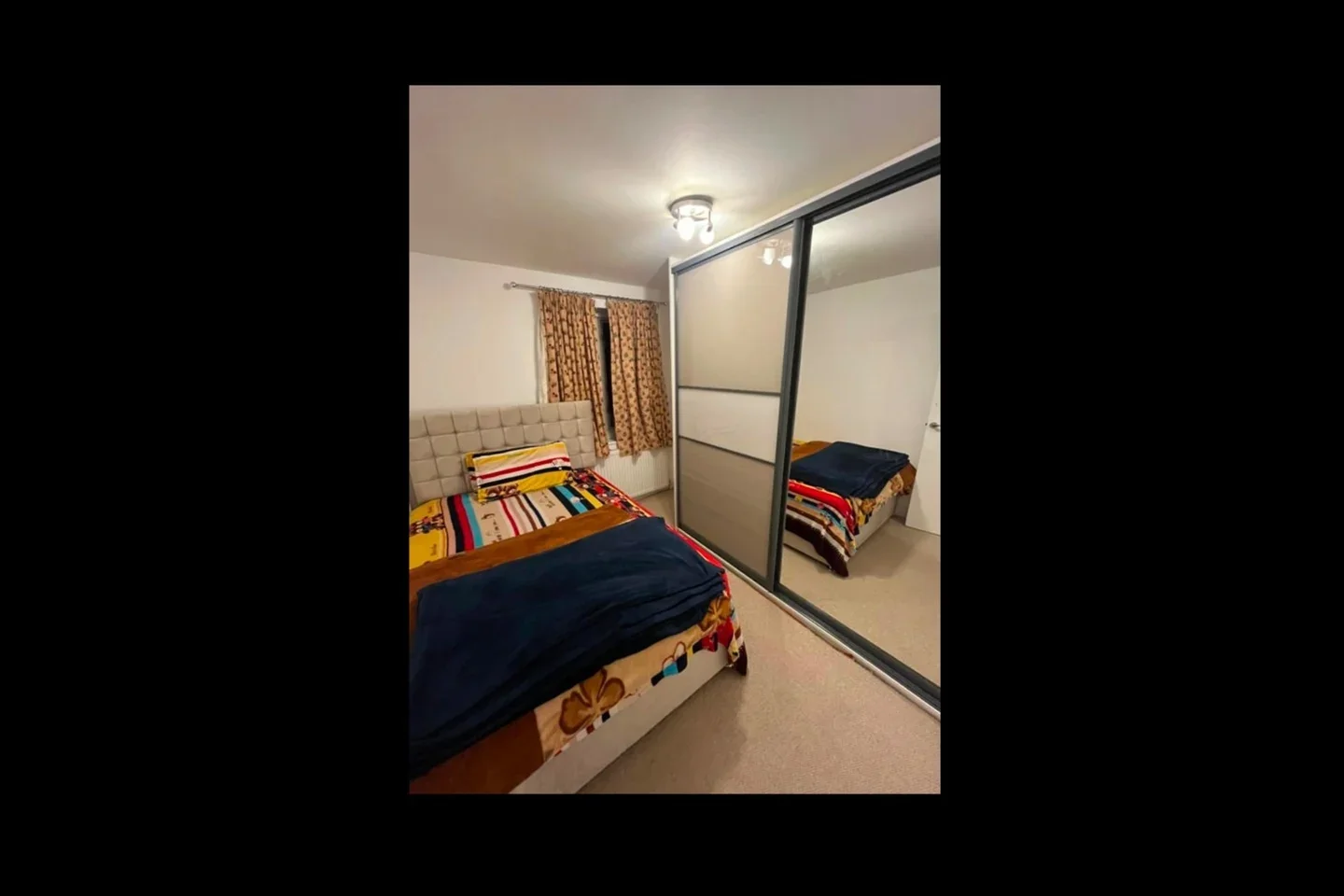 Room Upper Rainham Road in Greater London