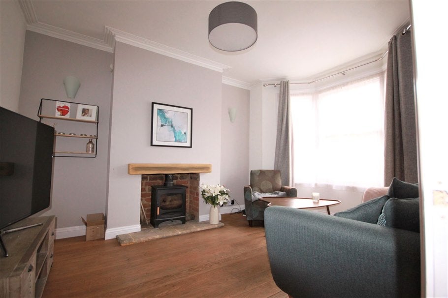 Flat Victoria Road in St Albans