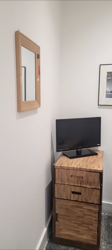 Room Vicarage Lane in Greater London