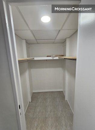 Flat Cours Émile Zola in Villeurbanne