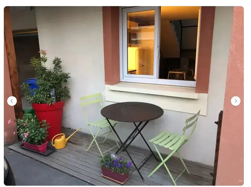 House Rue Gilbert Rousset in Asnières-sur-Seine