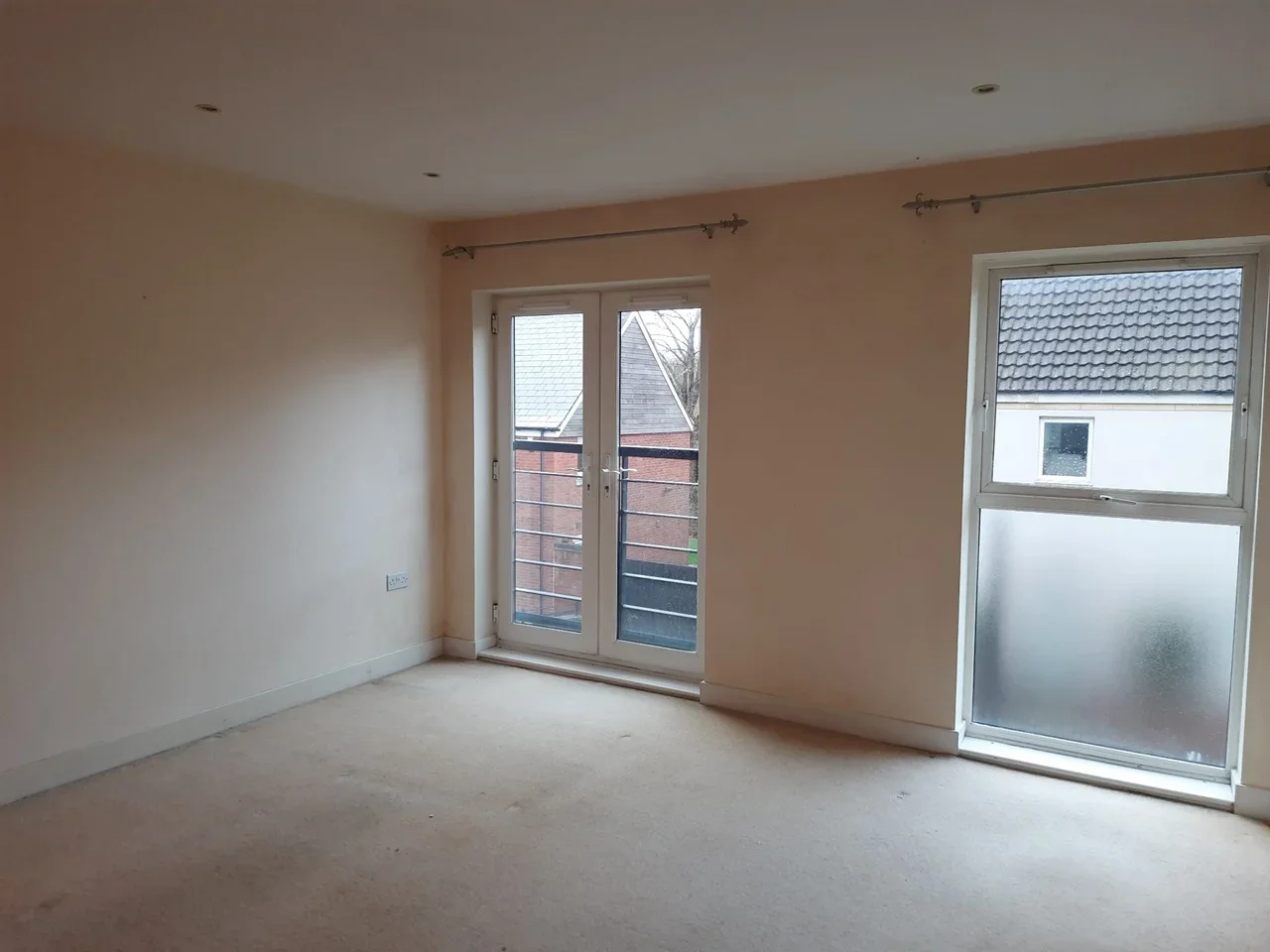 Flat Pasteur Drive in Swindon