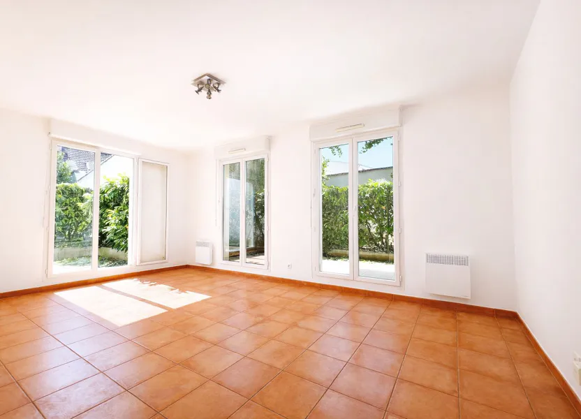 Flat Rue du Général de Gaulle in Villiers-sur-Marne