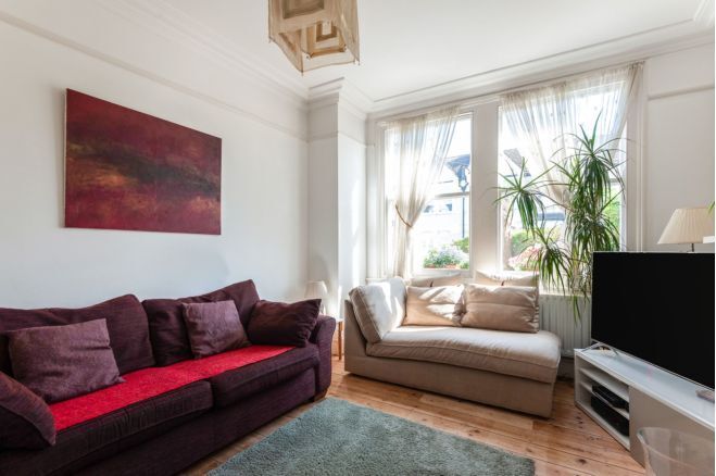 Flat Southcote Road in Greater London