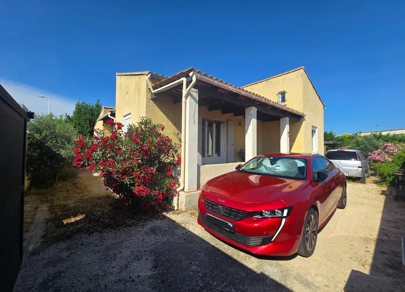 Maison Avenue de Saint-Roch à Saint-Martin-de-Crau