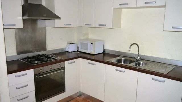 Flat Spring Place in Greater London