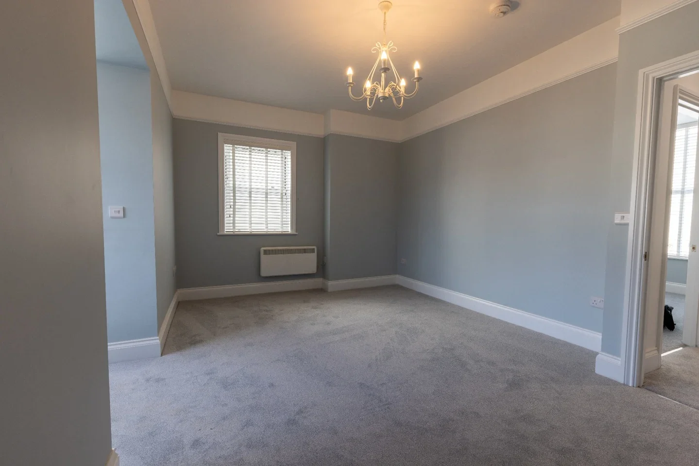 Flat Kenilworth Road in Portsmouth