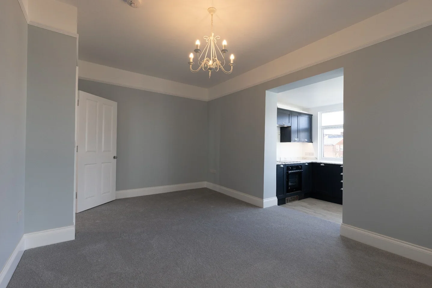 Flat Kenilworth Road in Portsmouth