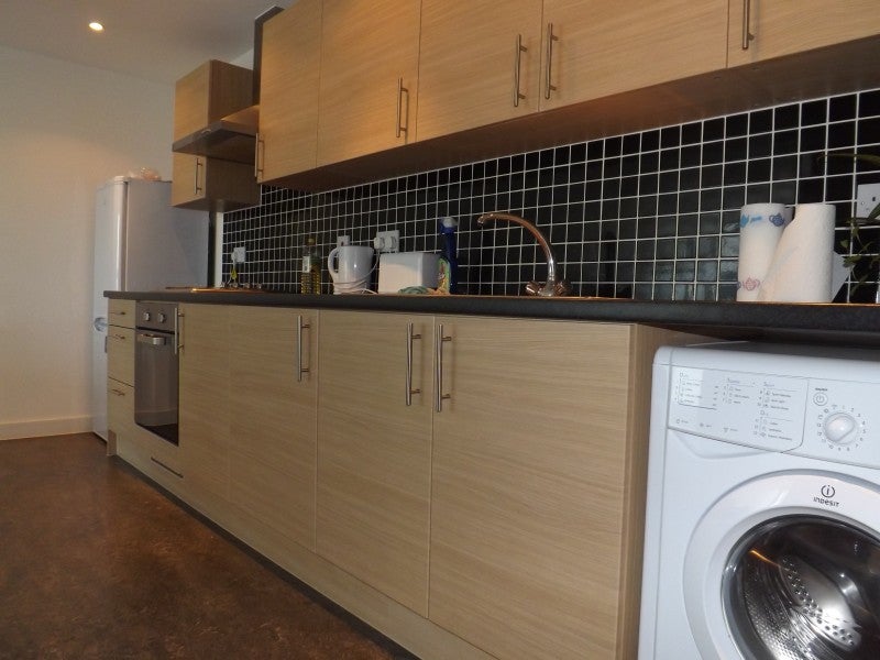 Flat Riverdene Road in Greater London