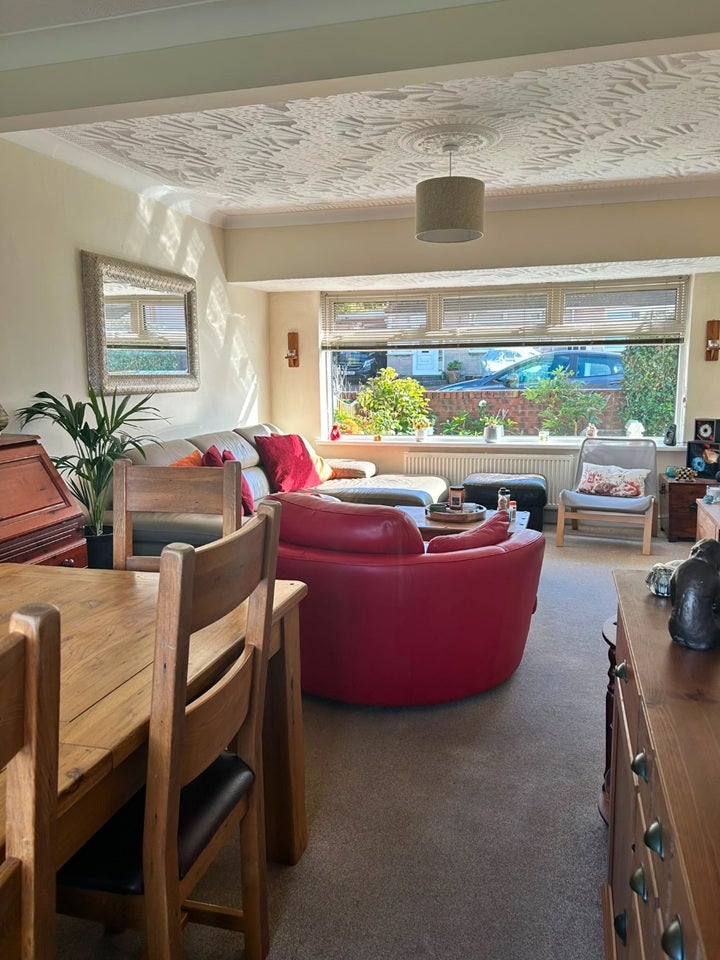 House Cherry Tree Crescent in Rotherham
