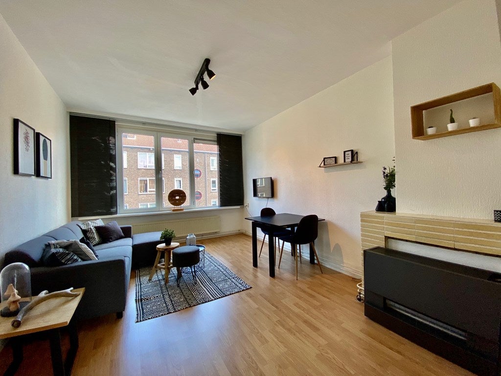 Appartement Frits Ruysstraat in Rotterdam