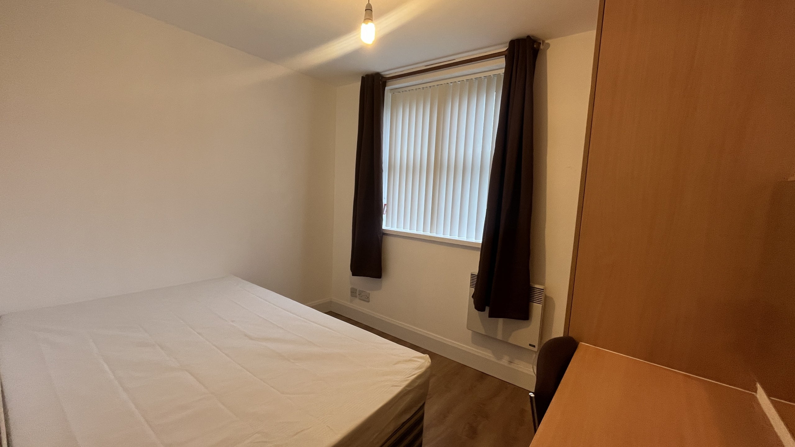 Room Plymouth Grove in Manchester