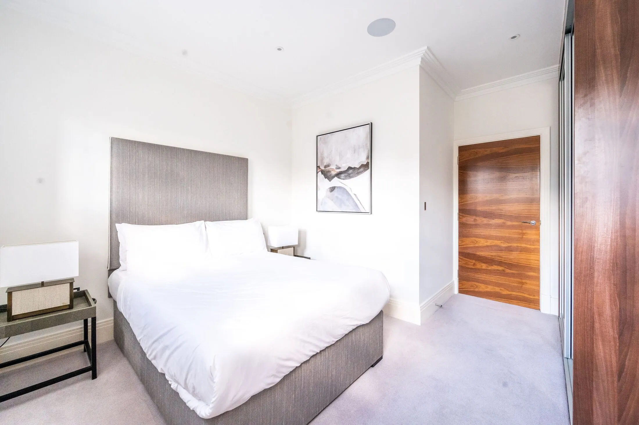 Flat Rainville Road in Greater London