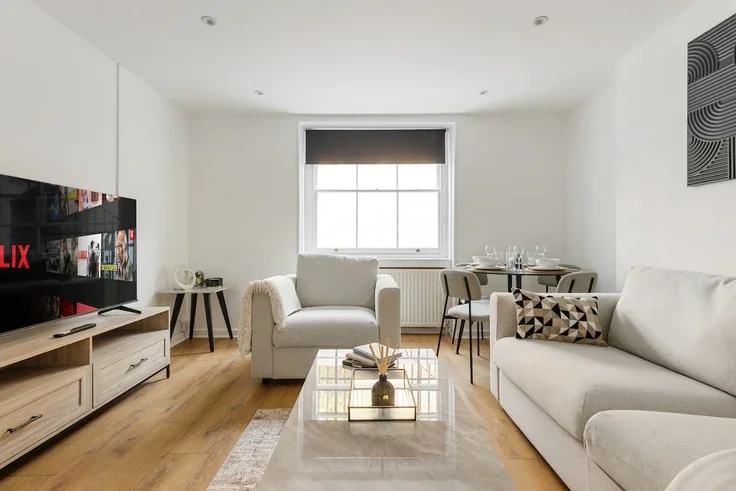 Flat Gloucester Place in City of Westminster