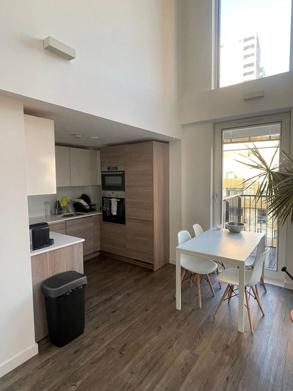 Room Carteret Way in Greater London
