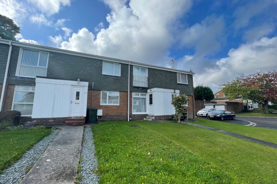Flat Farn Court in Newcastle upon Tyne