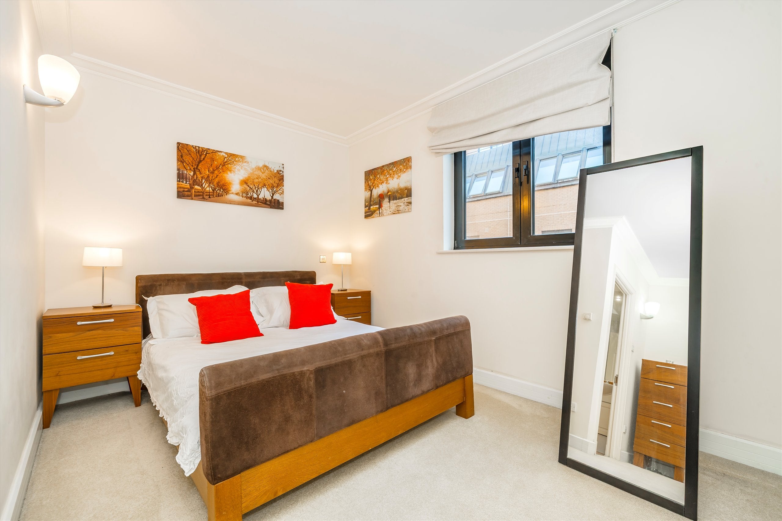 Flat Point W Access Road in Greater London